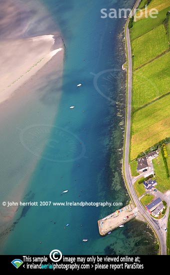 Ring pier photographed from the air