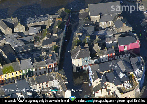 Close up aerial photo of Bridge Street